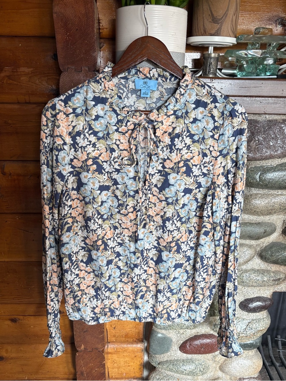 Boho CeCe Romantic Floral Tie Neck Frill Blouse Cottagecore Boho Top Size Small
